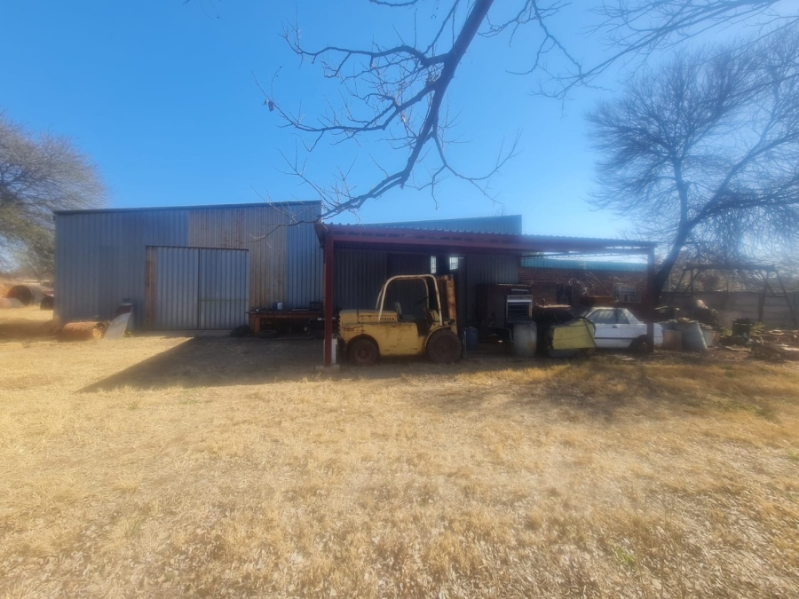 Commercial Property for Sale in Stilfontein Industrial North West